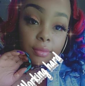 Meet your Posher, Lee